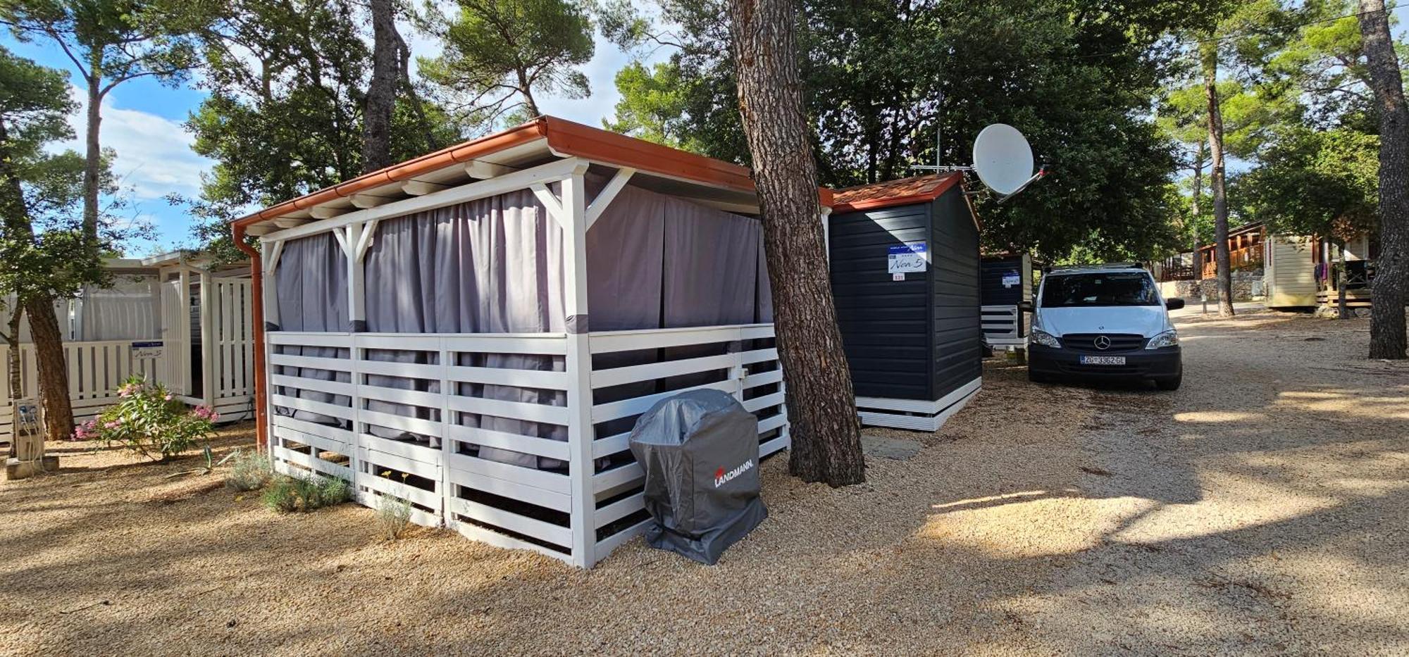 Mobile Home Noa Biograd Na Moru Eksteriør billede